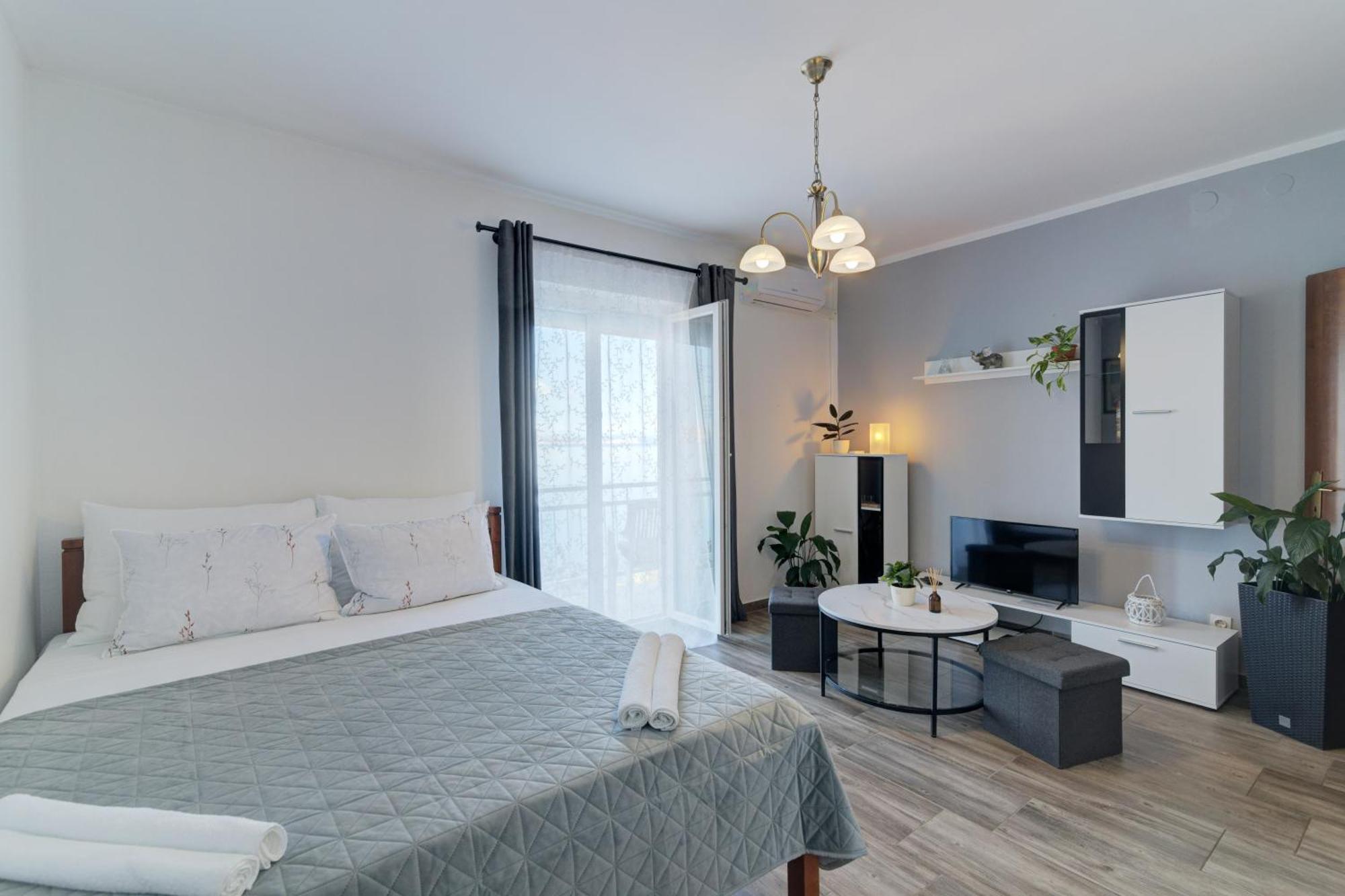 Ivan Apartman Сень Экстерьер фото